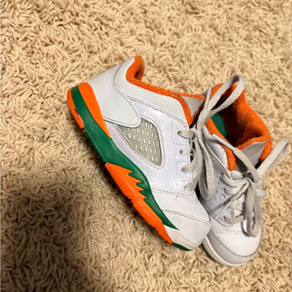 Kids Jordan 5 in White and Orange